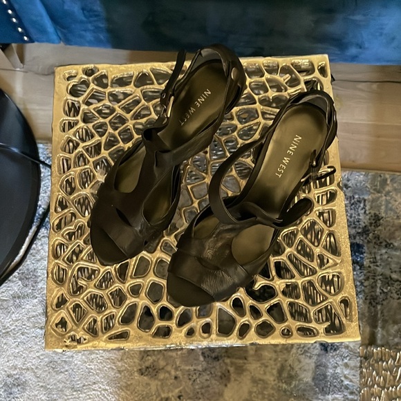 Black Nine West Heels - Picture 2 of 3